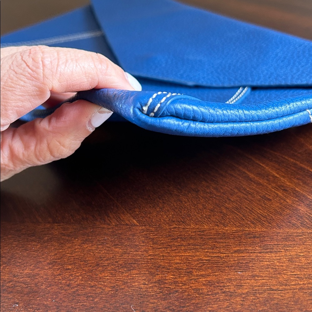 J.McLaughlin Leather Slim Envelope Clutch - Picture 9 of 10